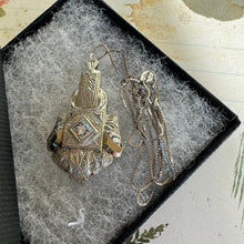 画像をギャラリービューアに読み込む, Antique Art Deco 18ct White Gold & Diamond Geometric Pendant Necklace