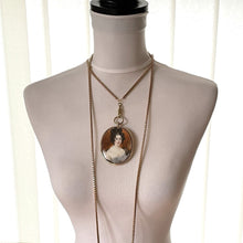 Lade das Bild in den Galerie-Viewer, Antique Georgian 18ct Gold Large Portrait Miniature Locket Pendant With Hairwork