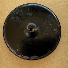Charger l'image dans la galerie, Extremely Rare Set of 6 'Jumbo' (40mm) Georgian Livery Buttons – Authenticated by the V&A Museum, 1943