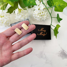 Carica l'immagine nel visualizzatore di Gallery, Antique Art Deco 9ct Gold Cufflinks