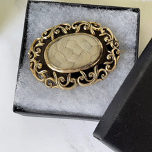 Cargar imagen en el visor de la galería, Antique Victorian Very Large 9ct Gold, Black Enamel Mourning Brooch With Front Locket Compartment & Hair Weave