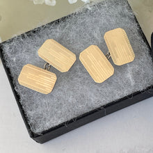 Carica l'immagine nel visualizzatore di Gallery, Antique Art Deco 9ct Gold Cufflinks