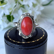 Carica l'immagine nel visualizzatore di Gallery, Art Deco Sterling Silver Coral Ring