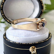 Carica l'immagine nel visualizzatore di Gallery, Vintage 9ct Gold Diamond & Sapphire Modernist Trilogy Ring