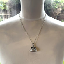 Lade das Bild in den Galerie-Viewer, Rare Georgian Silver Slag Glass Seal Fob