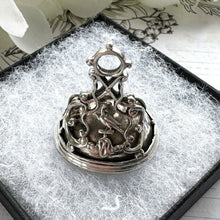 Carica l'immagine nel visualizzatore di Gallery, Rare Antique Georgian Large Sterling Silver Slag Glass Seal Fob Pendant.