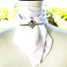 Cargar imagen en el visor de la galería, Vintage Glasgow Silver & Amethyst Celtic Thistle Large Bar Brooch. Scottish Sterling Silver Sterling Silver Long Bar/Kilt Pin, 1963 Hallmark