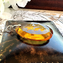 Charger l'image dans la galerie, Antique Citrine Glass Intaglio Silver Pendant Necklace
