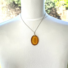 Charger l'image dans la galerie, Antique Citrine Glass Intaglio Silver Pendant Necklace