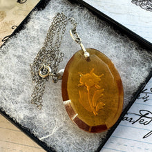 Charger l'image dans la galerie, Antique Citrine Glass Intaglio Silver Pendant Necklace