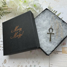 Cargar imagen en el visor de la galería, Vintage James Avery Sterling Silver Ankh Cross Pendant Necklace. Retired JA Large Silver Cross Pendant & Chain. Collectible Silver Jewelry