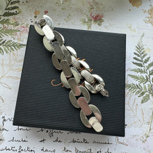 Cargar imagen en el visor de la galería, Vintage Art Deco Sterling Silver Tank Bracelet. Articulated Panel Silver Bracelet. Panther Link Chain Bracelet. Silver Bookchain Bracelet