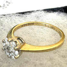 Cargar imagen en el visor de la galería, Vintage 9ct Gold 0.33ct Diamond Cluster Daisy Ring. Diamond Cluster Illusion Solitaire Engagement Ring. Art Deco Style Petite Pinky Ring