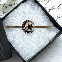 画像をギャラリービューアに読み込む, Antique Bohemian Garnet Gold Brooch