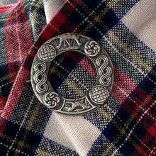Cargar imagen en el visor de la galería, Vintage Scottish Silver Celtic Annular Ring Brooch, Robert Allison, Glasgow 1946. Celtic Knot Norse Viking Ship Sterling Silver Large Brooch