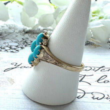 Lade das Bild in den Galerie-Viewer, Vintage 9ct Gold & Turquoise Marquise Ring. Victorian Revival Engraved Gold Turquoise Gemstone Navette Ring. Yellow Gold Etruscan Ring