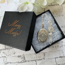 Cargar imagen en el visor de la galería, Vintage English Silver Engraved Monogram Locket Pendant Necklace. Sterling Silver Initial "S" Oval Locket & Chain. Sweetheart Photo Locket