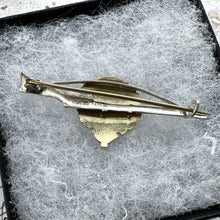 Cargar imagen en el visor de la galería, Antique Rare WW1 Royal Engineers Silver & Gold Sweetheart Brooch. Miniature Lee Enfield Rifle Figural Brooch. Alternative Tie/Stock Pin.
