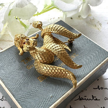 画像をギャラリービューアに読み込む, Vintage 1960s BSK New York French Poodle Brooch. Diamond Cut Bright Yellow Gold Plated Figural Dog Lapel Pin With Red Crystal Eyes