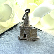 画像をギャラリービューアに読み込む, Vintage Sterling Silver English NUVO Church Charm Pendant - Opens to Reveal Wedding Ceremony. Small Pendant With Optional Adjustable Chain.