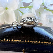 画像をギャラリービューアに読み込む, Vintage Sterling Silver Round Vinaigrette Locket Pendant Necklace. Sterling Silver Open Work Puffy Keepsake/Memory Locket & Curb Chain
