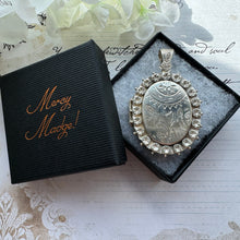 画像をギャラリービューアに読み込む, Victorian Aesthetic Engraved Silver Oval Statement Locket. Antique Star Studded Sterling Silver Large Heavy Bookchain Locket Pendant