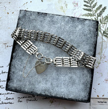 画像をギャラリービューアに読み込む, Vintage English Silver Fancy Link Gate Bracelet With Heart Padlock Clasp. Victorian Style 3-Bar Gate Sweetheart Bracelet, 1972 Hallmarks