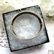 画像をギャラリービューアに読み込む, Antique Victorian Silver Cuff Bracelet c1886. Aesthetic Engraved Forget-me-Not Sweetheart Bracelet. Victorian Sterling Silver Narrow Bangle