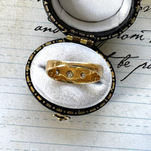 Carica l'immagine nel visualizzatore di Gallery, Antique Victorian 18ct Gold 3 Stone Diamond Gypsy Ring. Bright Cut Daisy/Star Band Ring. Yellow Gold Midi/Pinky Trilogy Ring, Size i/4.5