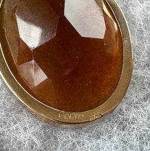 Carica l'immagine nel visualizzatore di Gallery, Antique Victorian 9ct Gold Whiskey Citrine Solitaire Pendant Necklace