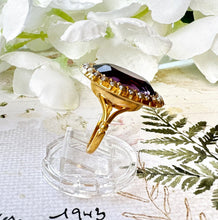 Charger l'image dans la galerie, Antique Victorian 9ct Gold, 11.50ct Amethyst & Pearl Cluster Ring