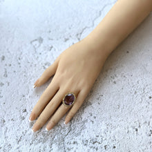 Lade das Bild in den Galerie-Viewer, Antique Victorian Huge 11.50ct Purple Amethyst & Pearl 9ct Gold Ring. 9ct Yellow Gold Victorian Halo Cluster Statement Ring Size K / 5.25