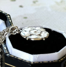 画像をギャラリービューアに読み込む, Vintage Sterling Silver & Enamel English Tudor Rose Pendant Necklace. White Rose of York Charm Pendant On Original Chain. Minimalist Pendant