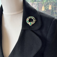 画像をギャラリービューアに読み込む, Antique Victorian Scottish Silver Malachite Belt Buckle Brooch. Aesthetic Engraved Silver Ring Brooch. Scottish Pebble Lapel/Plaid Pin