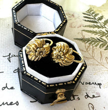 画像をギャラリービューアに読み込む, Antique Victorian 9ct Gold Dormeuse Rose Earrings. Short Drop Dainty Puffy Repousse Flower Earrings. Victorian Gold Sleeper Earrings
