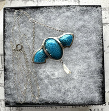 画像をギャラリービューアに読み込む, Antique Art Nouveau Sterling Silver & Enamel Pendant Necklace. Edwardian Silver and Blue Enamel Stylised Creature Pendant On Chain.