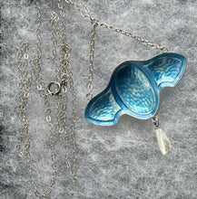 画像をギャラリービューアに読み込む, Antique Art Nouveau Sterling Silver & Enamel Pendant Necklace. Edwardian Silver and Blue Enamel Stylised Creature Pendant On Chain.