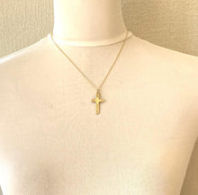 画像をギャラリービューアに読み込む, Antique Victorian English 9ct Gold & Silver Engraved Cross Pendant Necklace. Medium/Small Gold Cross With Chain. Christian Cross Necklace