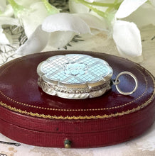 Lade das Bild in den Galerie-Viewer, Superb Victorian Silver Vinaigrette Pendant, William & Edward Turnpenny, Birmingham 1847