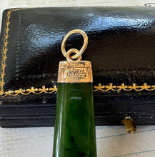 画像をギャラリービューアに読み込む, Antique Edwardian 9ct Gold & Jade Torpedo Fob Pendant. 9ct Rose Gold Carved Jade Long Slender Antique Amulet Pendant
