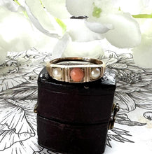 Charger l'image dans la galerie, Antique Victorian 9ct Yellow Gold Coral & Pearl Trilogy Band Ring, Size M-1/2 UK, 6-1/2 US