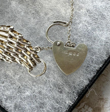 画像をギャラリービューアに読み込む, Vintage English Silver Wide 7-Bar Gate Bracelet With Heart Padlock Clasp, Hallmarked 1975. Fancy Fan Shaped Link Articulated Silver Bracelet