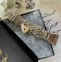 画像をギャラリービューアに読み込む, Vintage English Silver Wide 7-Bar Gate Bracelet With Heart Padlock Clasp, Hallmarked 1975. Fancy Fan Shaped Link Articulated Silver Bracelet
