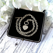 画像をギャラリービューアに読み込む, Vintage Heavy Sterling Silver Heart T-Bar Toggle Necklace. 16"/41cm Oval Chunky Link Chain T-Bar, Ring & Charm Necklace, British Hallmarks