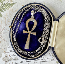 画像をギャラリービューアに読み込む, Vintage Egyptian Silver Large Ankh Cross Pendant Necklace. Sterling Silver Egyptian Revival Key Of Eternal Life Pendant & Long Belcher Chain