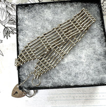 画像をギャラリービューアに読み込む, Vintage English Silver 7-Bar Gate Bracelet With Heart Padlock Clasp, Hallmarked 1978. Wide Fancy Link Sterling Silver Sweetheart Bracelet