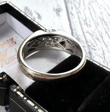Load image into Gallery viewer, Mens Vintage 14ct White Gold & Diamond Ring