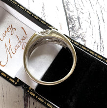 Load image into Gallery viewer, Mens Vintage 14ct White Gold & Diamond Ring