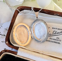 画像をギャラリービューアに読み込む, Vintage Victorian Style Repousse Sterling Silver Locket Pendant Necklace. Floral Engraved English Silver Photo/Keepsake Locket & Curb Chain