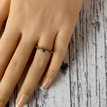 Carica l'immagine nel visualizzatore di Gallery, Antique Art Deco 18ct Gold & Platinum 5 Stone Sapphire Diamond Ring. Minimalist Natural Diamond Sapphire 1920s Ultra Thin Band Ring, L/5-3/4